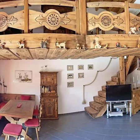 Apartment Flat With Jacuzzi For 6 Persons-lenzerheide