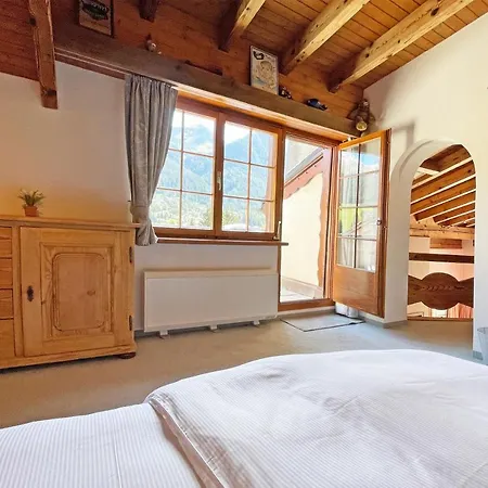 Flat With Jacuzzi For 6 Persons-lenzerheide