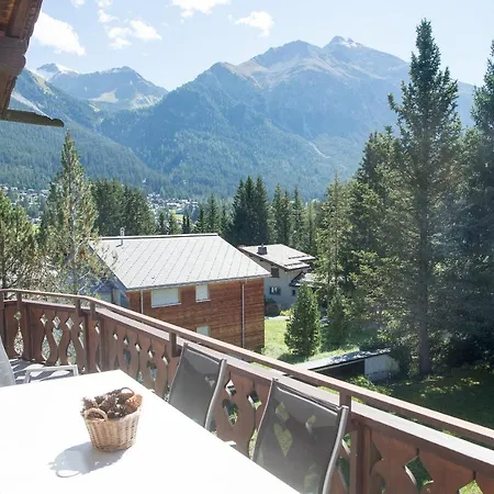 Apartment Flat With Jacuzzi For 6 Persons-lenzerheide *